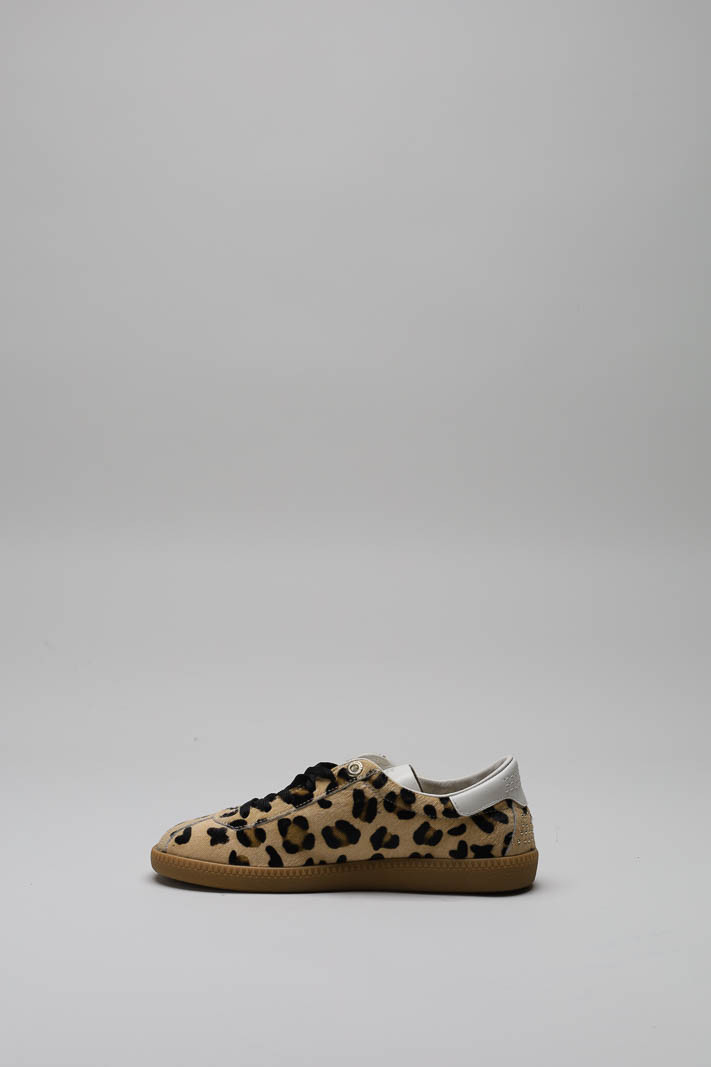 zoom in on Beige Sneaker image Beige Sneaker image