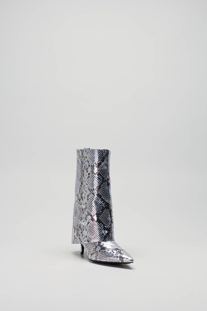 zoom in on Zilver Enkellaars hak image Zilver Enkellaars hak image