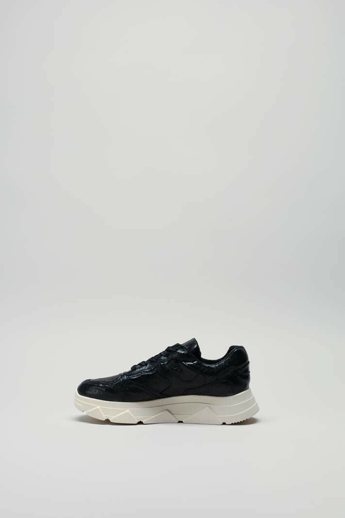 zoom in on Zwart Sneaker image Zwart Sneaker image