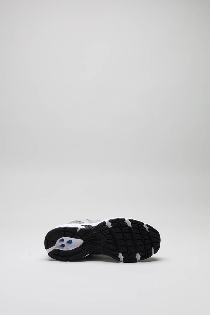 zoom in on Grijs Sneaker image Grijs Sneaker image