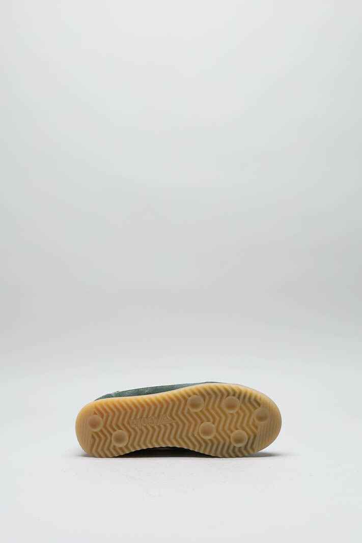 zoom in on Groen Sneaker image Groen Sneaker image