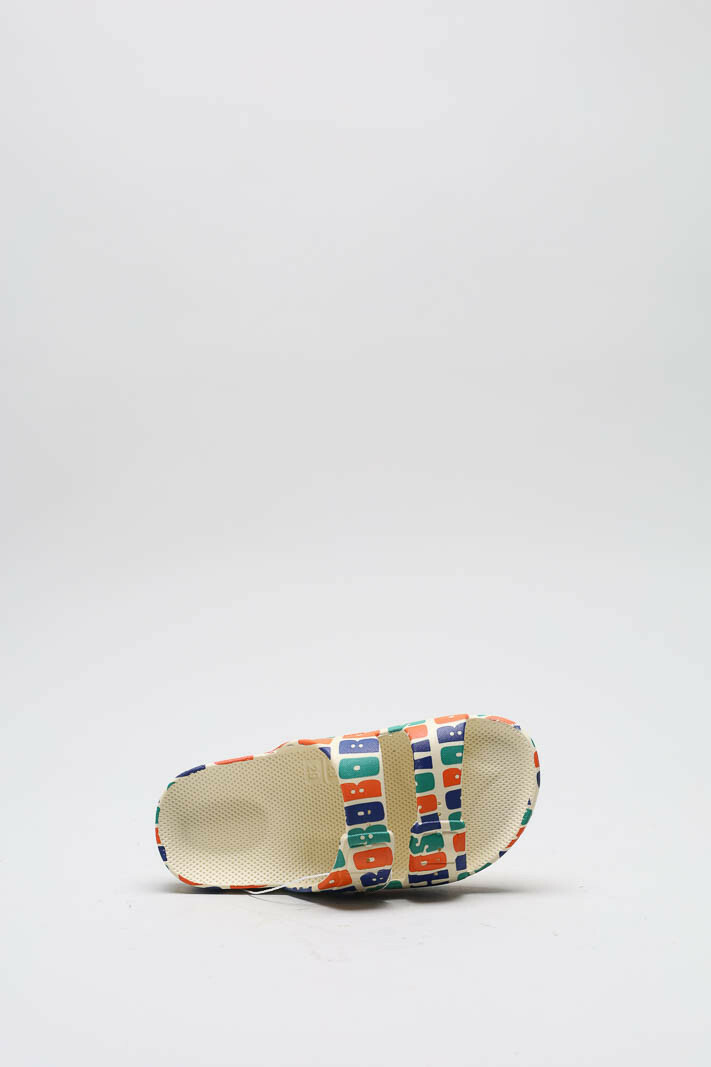 zoom in on Multi Slipper image Multi Slipper image