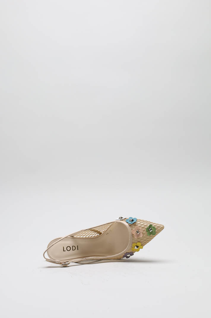 zoom in on Nude Pump image Nude Pump image