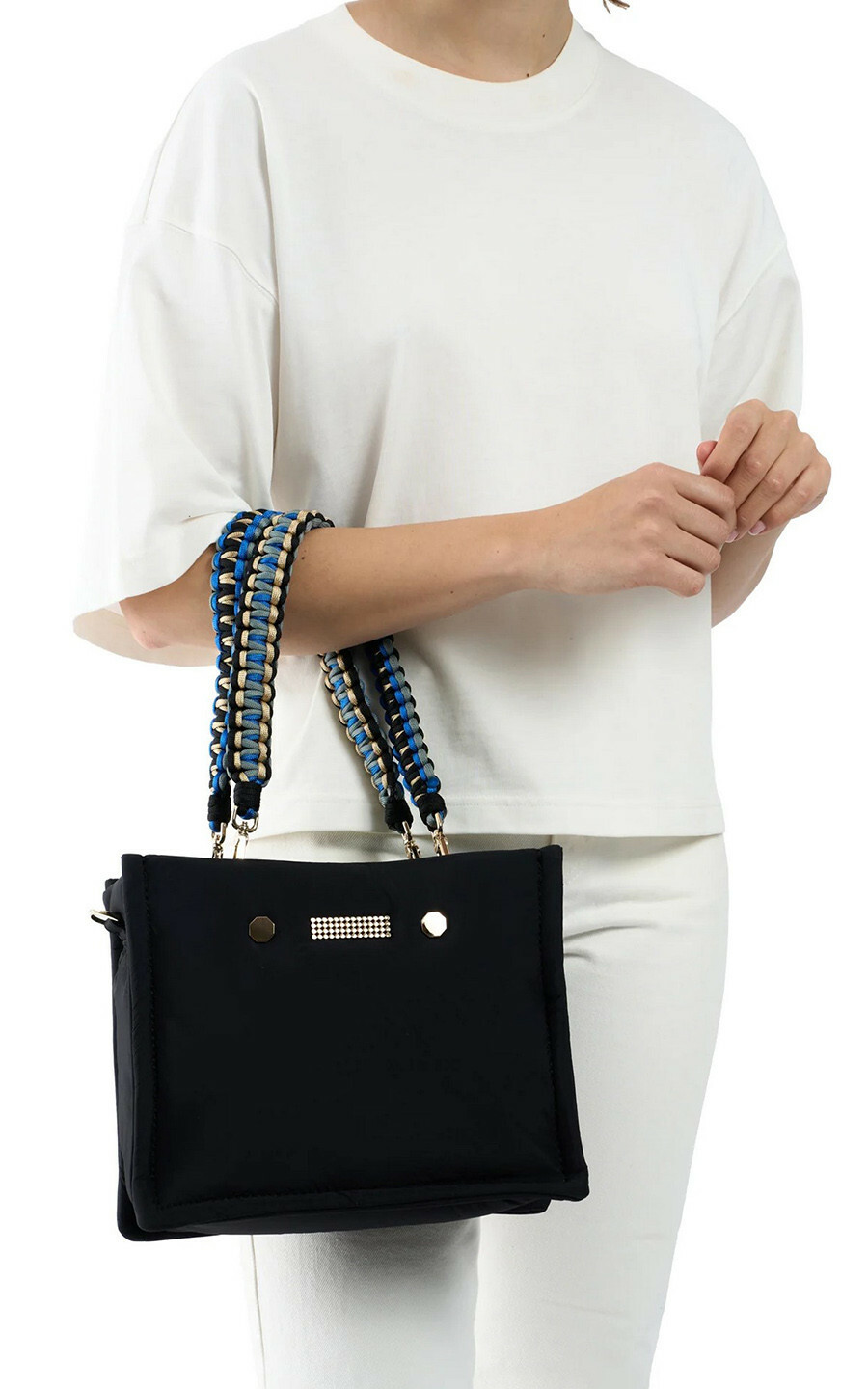 zoom in on Zwart Cross body image Zwart Cross body image