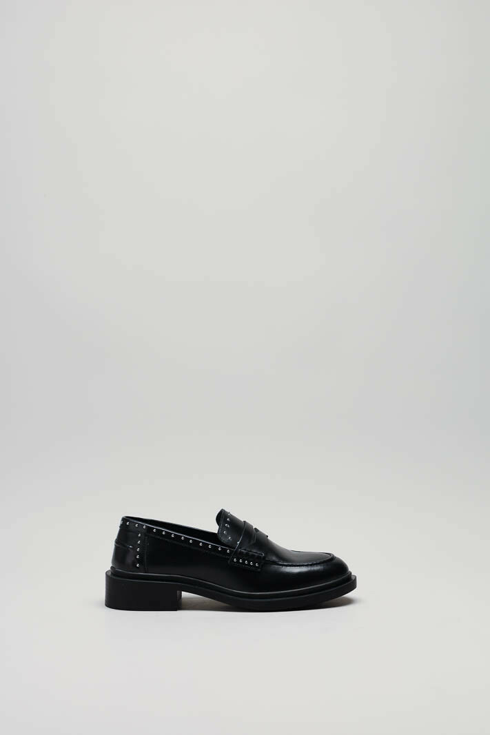 zoom in on Zwart Mocassin image Zwart Mocassin image