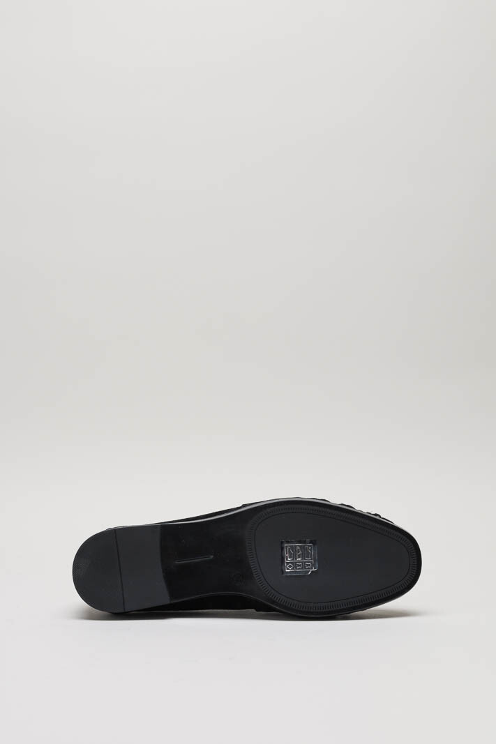 zoom in on Zwart Mocassin image Zwart Mocassin image