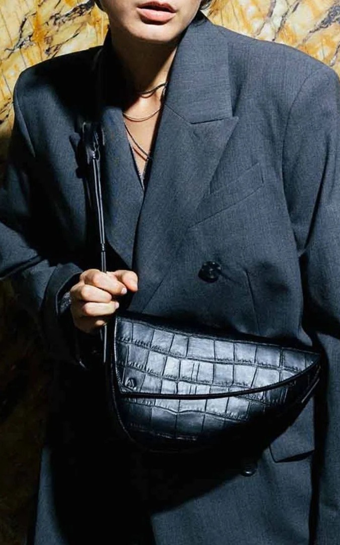 Zwart Cross body image