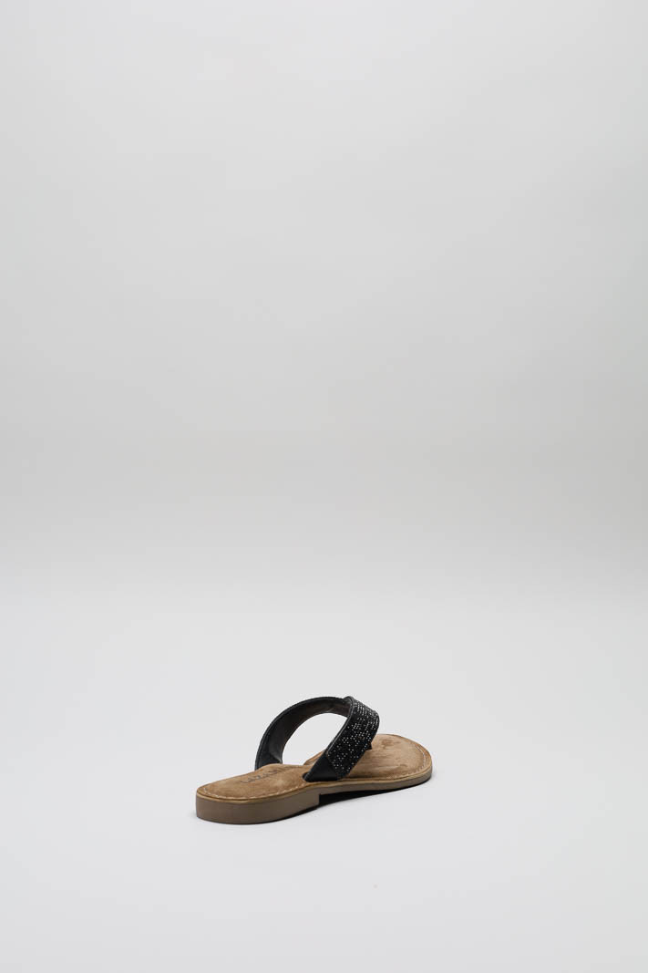 zoom in on Zwart Slipper image Zwart Slipper image