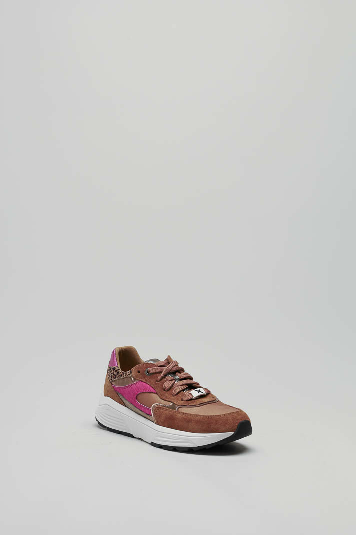 zoom in on Cognac Sneaker image Cognac Sneaker image