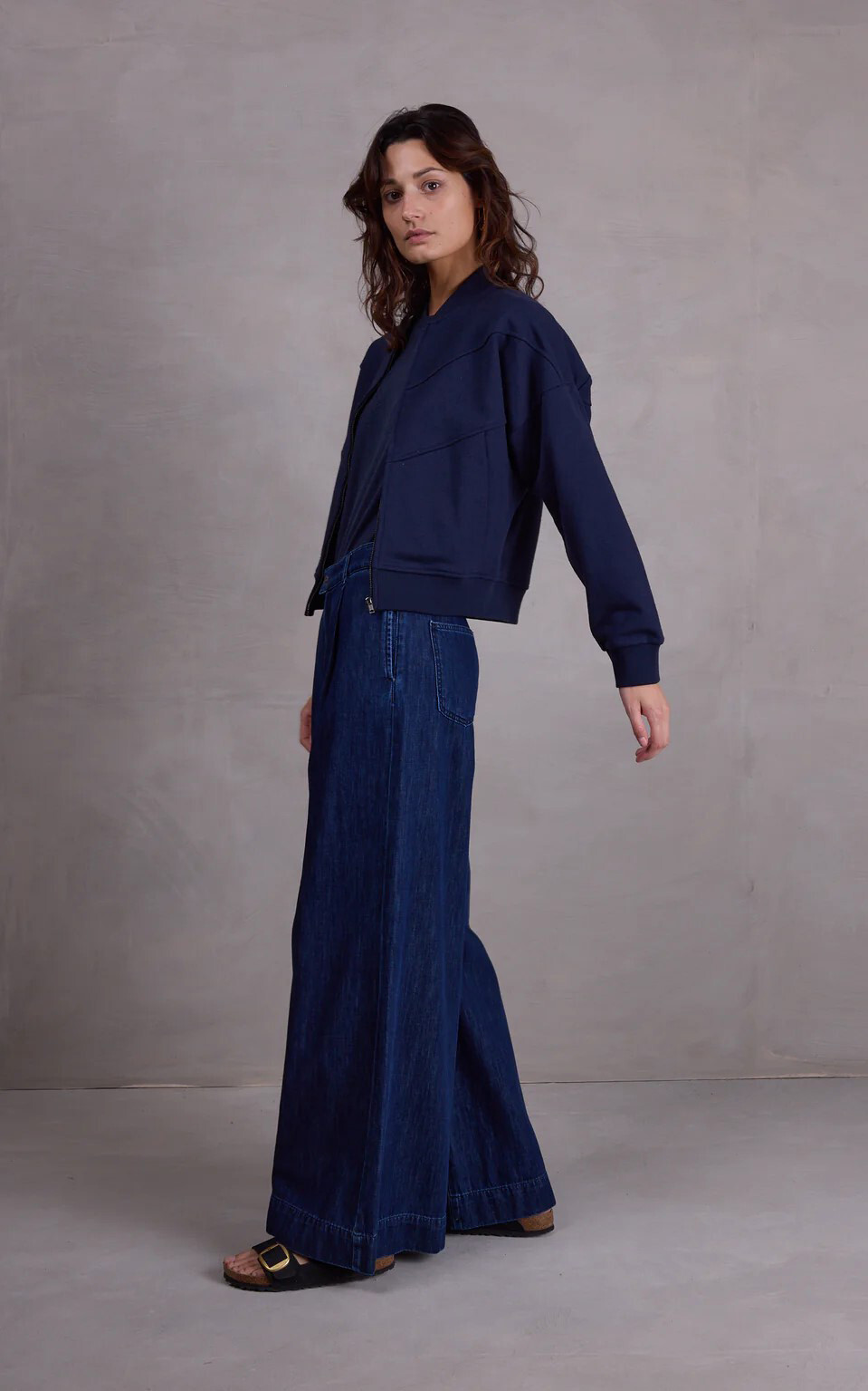 zoom in on Jeans Broek image Jeans Broek image