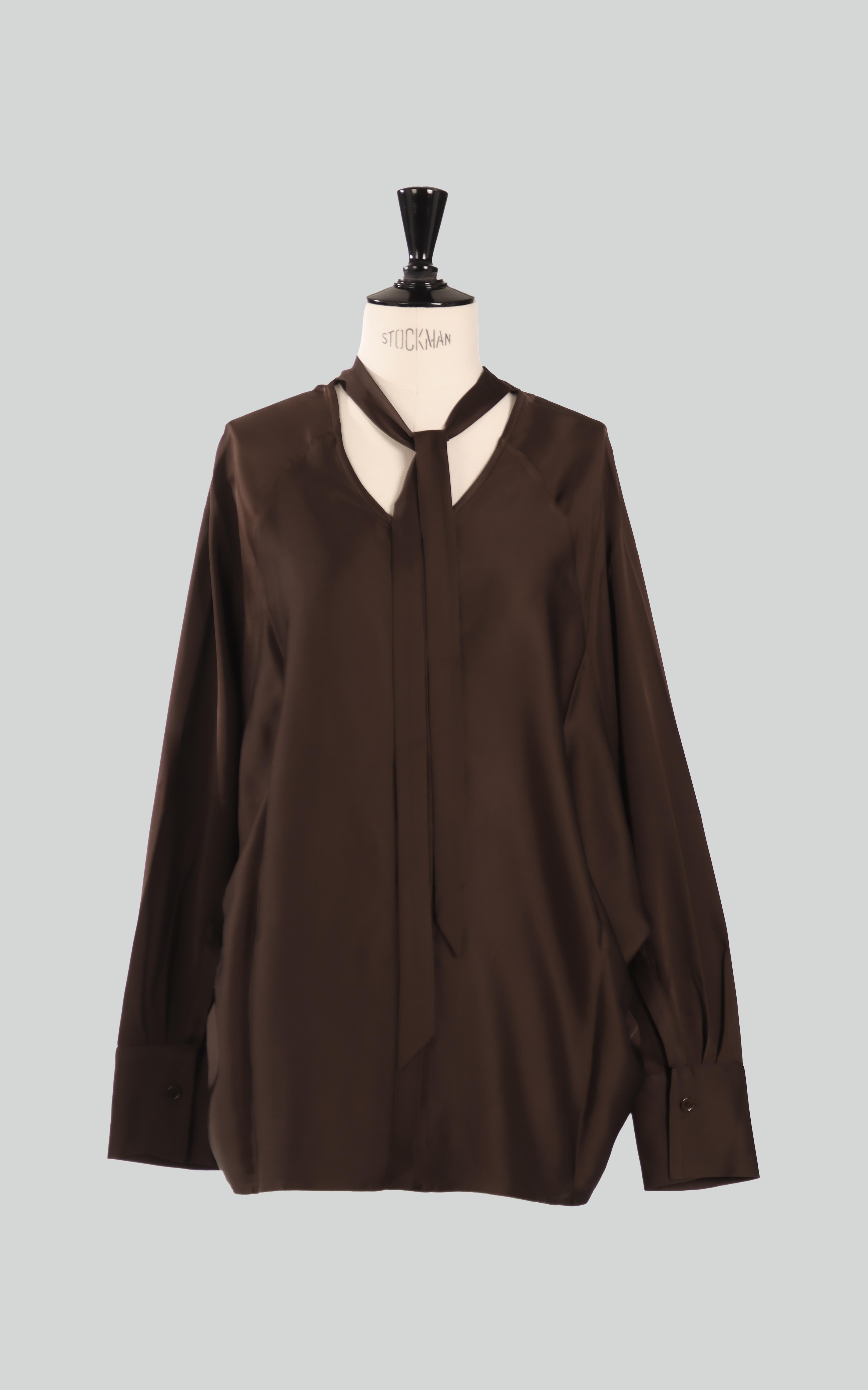 Bruin Blouse
