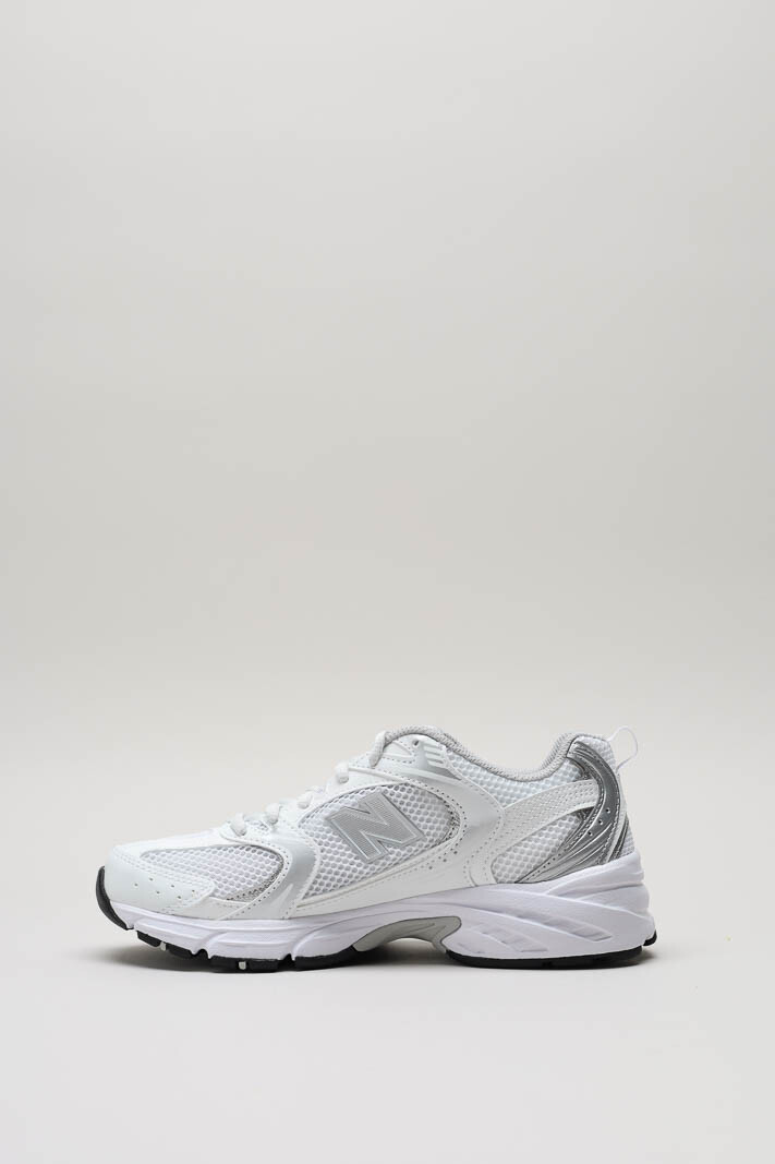 zoom in on Wit Sneaker image Wit Sneaker image