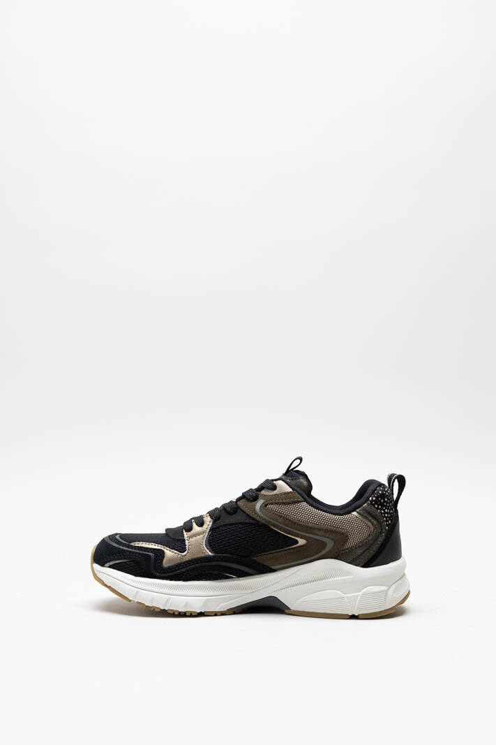 zoom in on Zwart Sneaker image Zwart Sneaker image