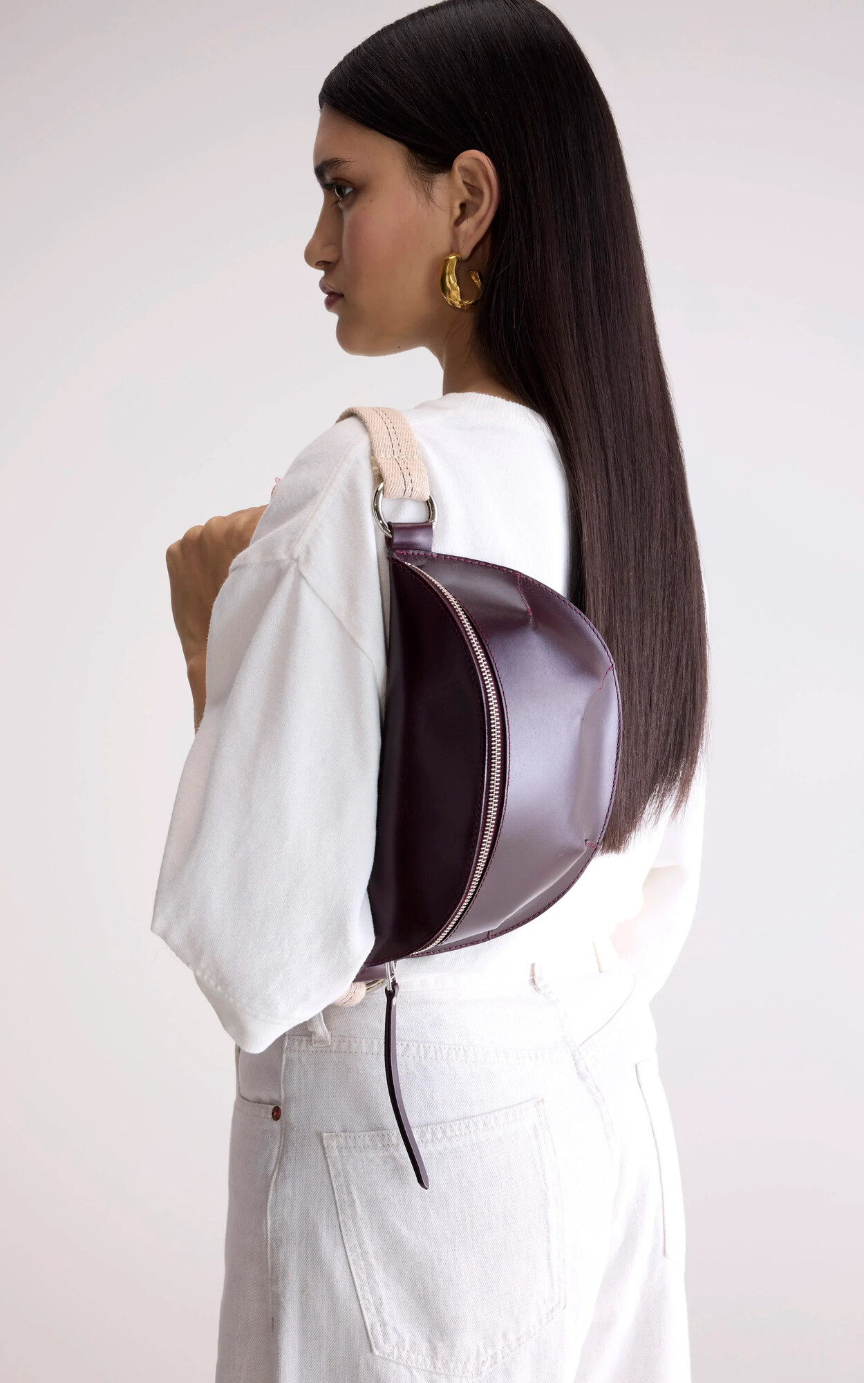 Bordeaux Cross body image