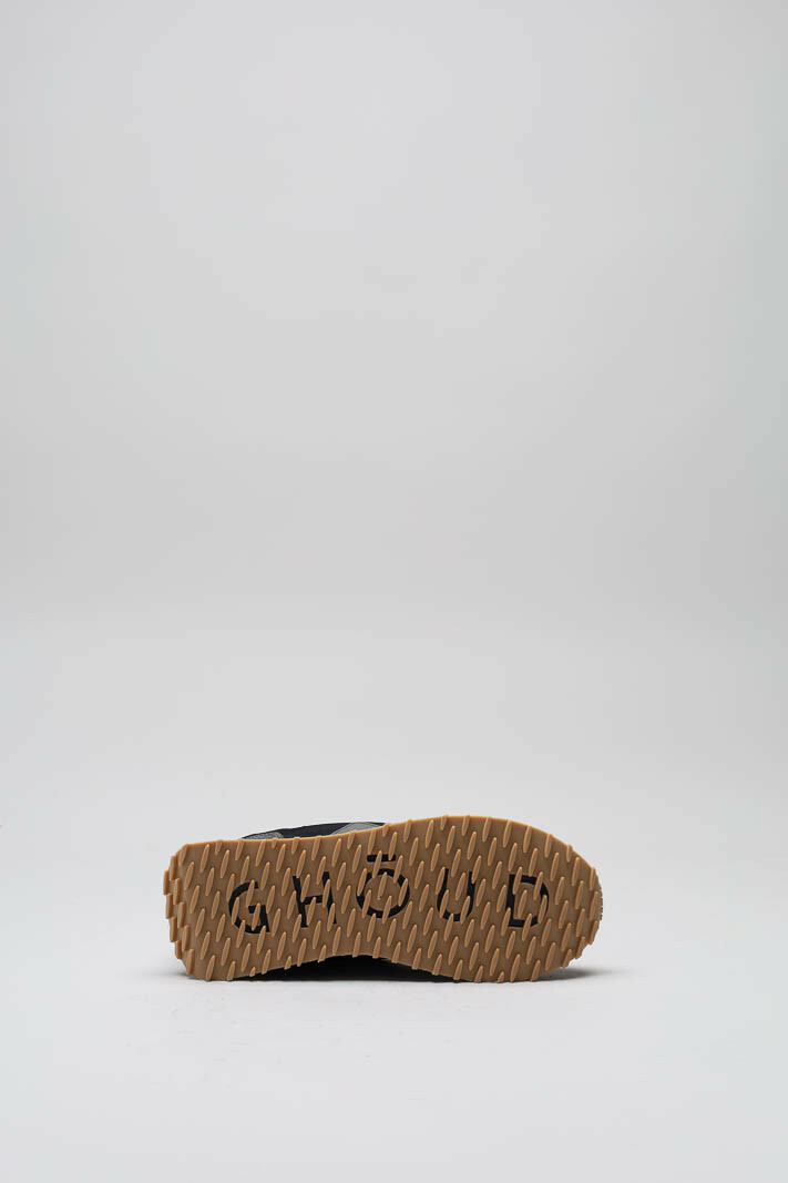 zoom in on Zwart Sneaker image Zwart Sneaker image