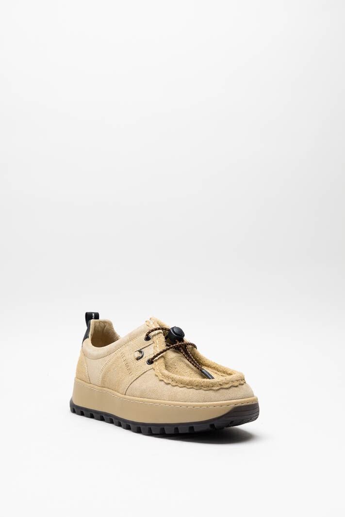 Beige Sneaker