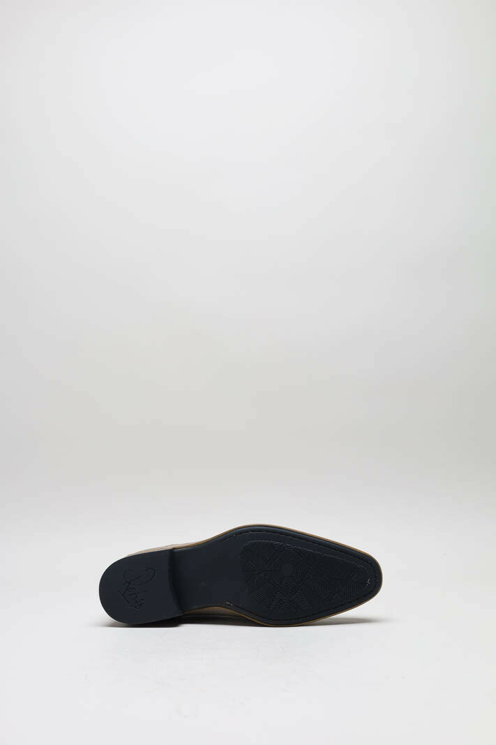 zoom in on Taupe Veterschoen image Taupe Veterschoen image