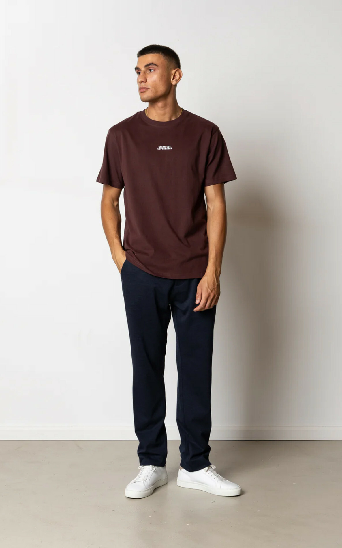 zoom in on Blauw Broek image Blauw Broek image