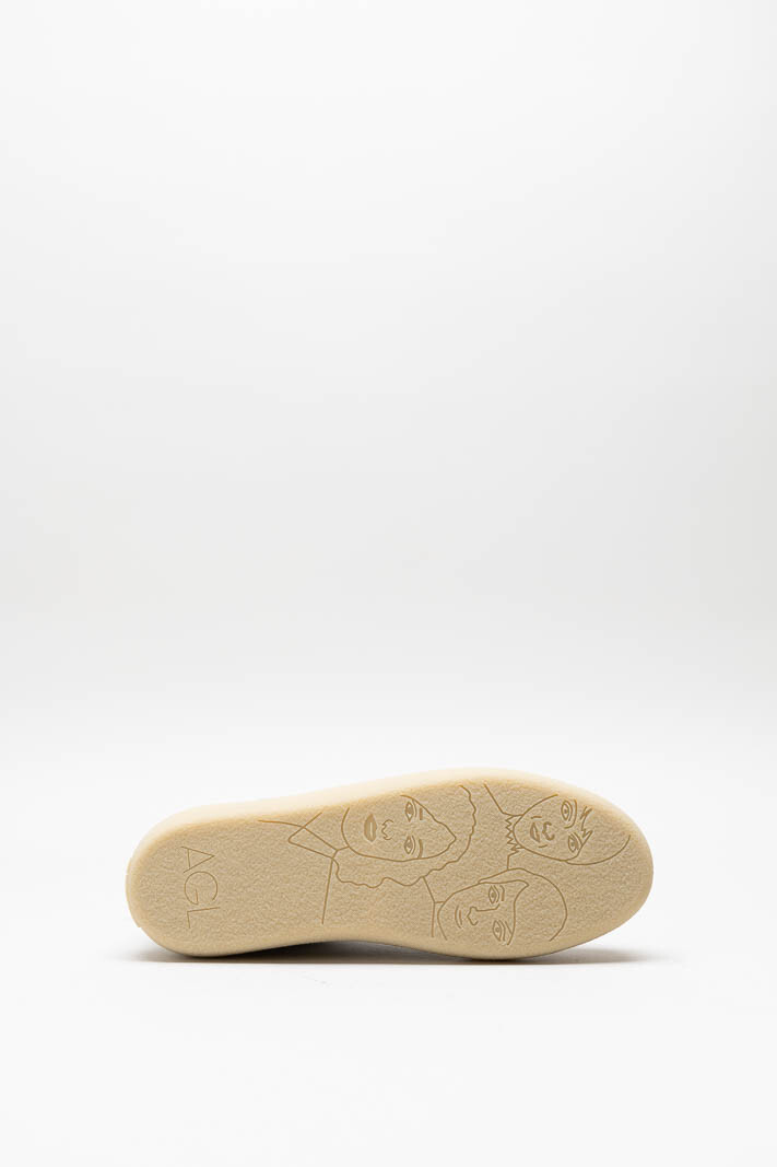 zoom in on Wit Sneaker image Wit Sneaker image