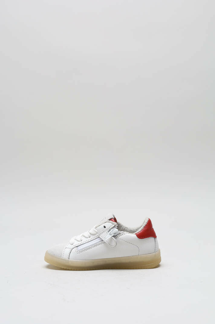 zoom in on Wit Sneaker image Wit Sneaker image