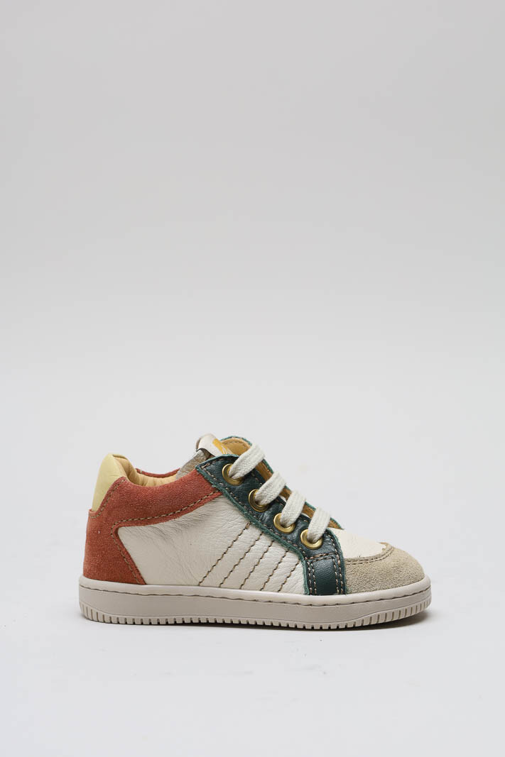 Ecru Sneaker