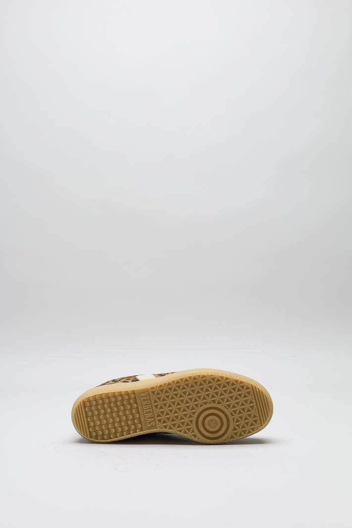 zoom in on Beige Sneaker image Beige Sneaker image
