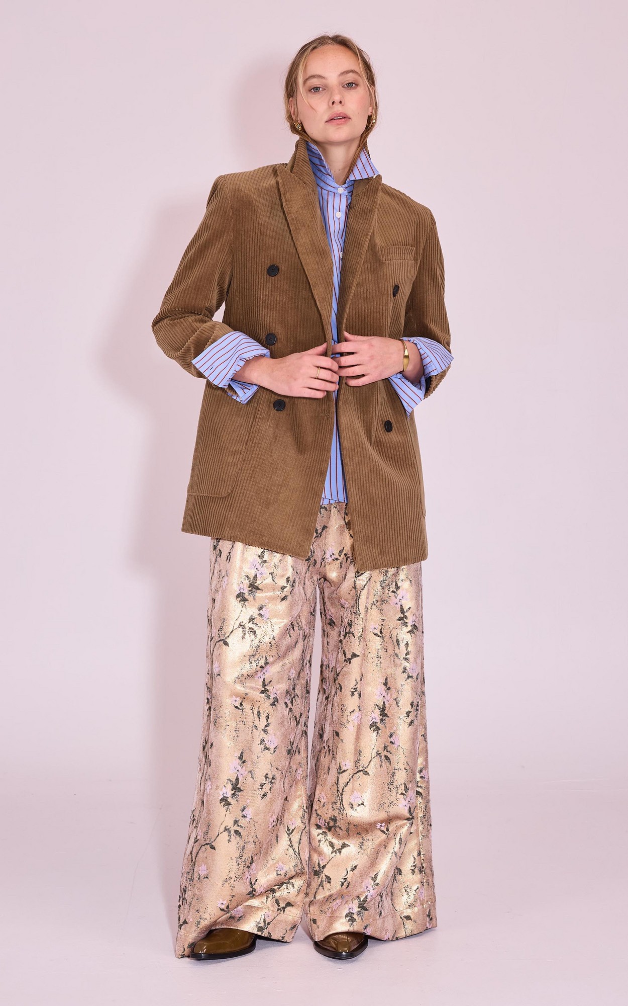 Camel Blazer image