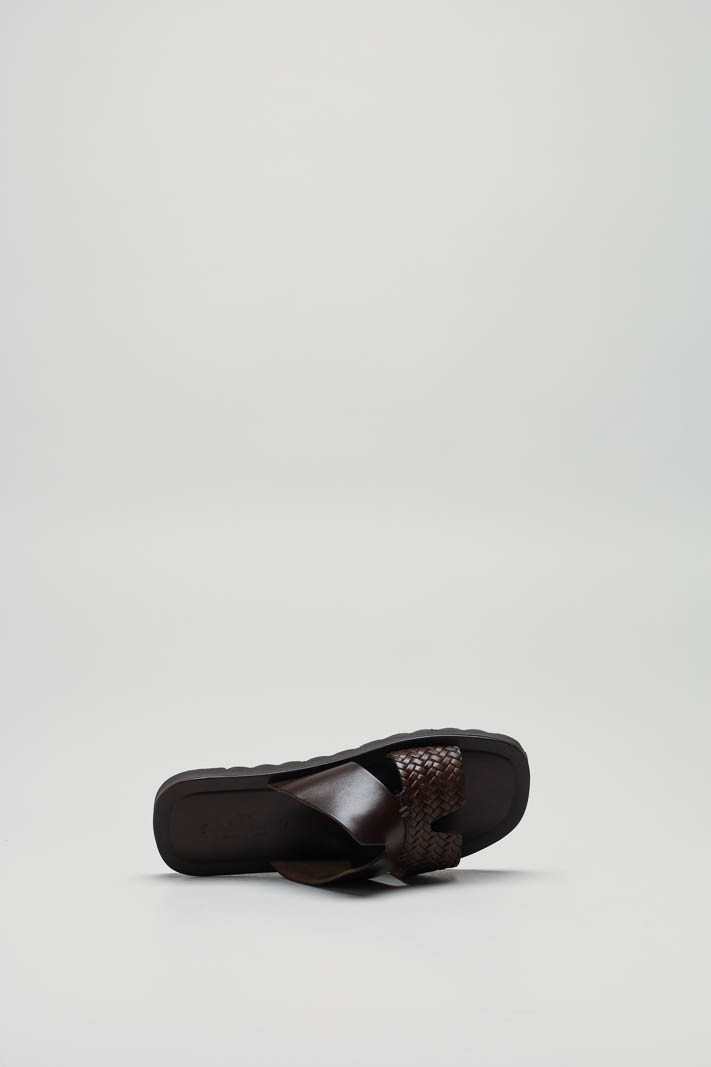zoom in on Bruin Slipper image Bruin Slipper image