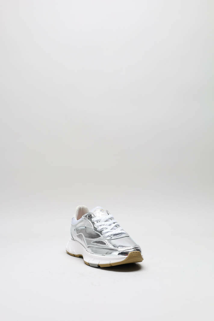 zoom in on Zilver Sneaker image Zilver Sneaker image