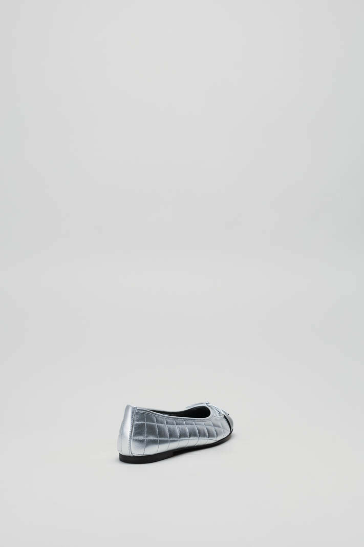 zoom in on Zilver Ballerina image Zilver Ballerina image