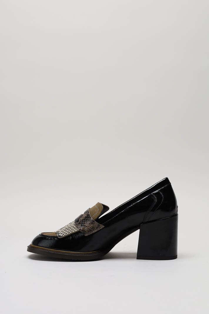 Zwart Mocassin hak image
