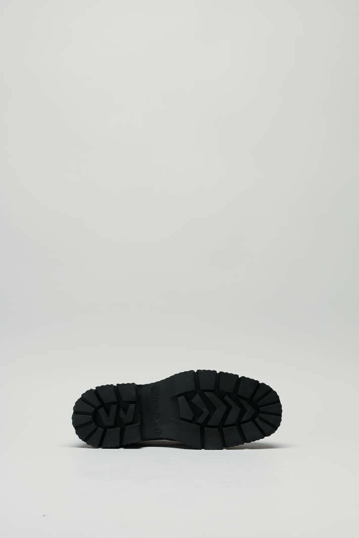 zoom in on Paars Mocassin image Paars Mocassin image