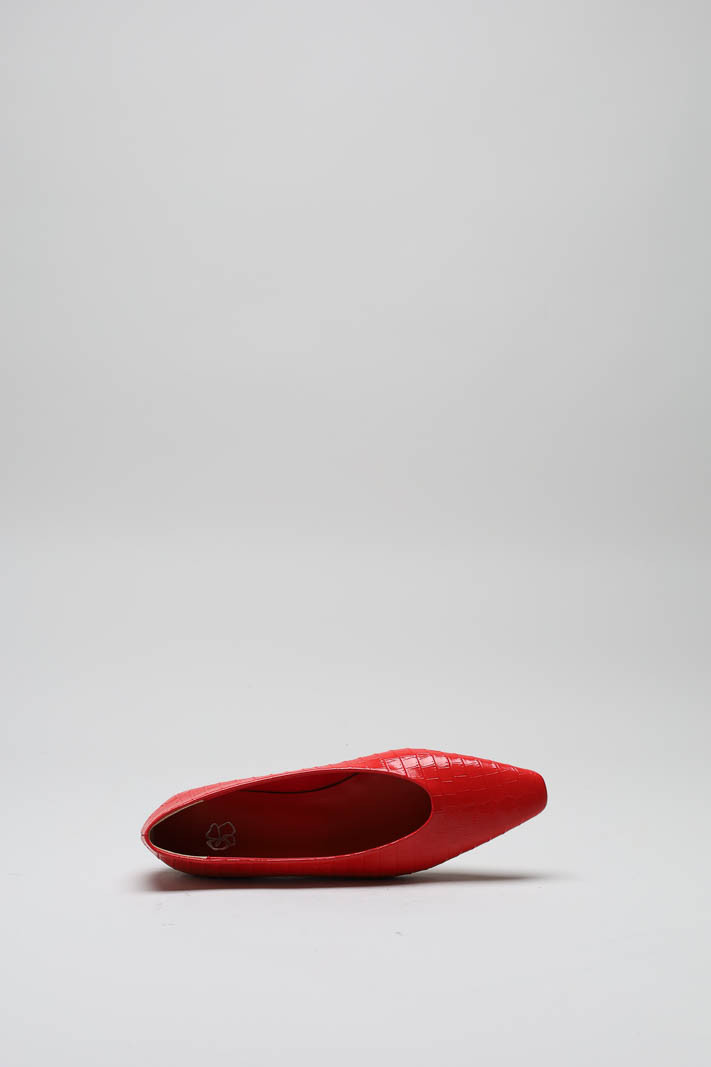 zoom in on Rood Ballerina image Rood Ballerina image