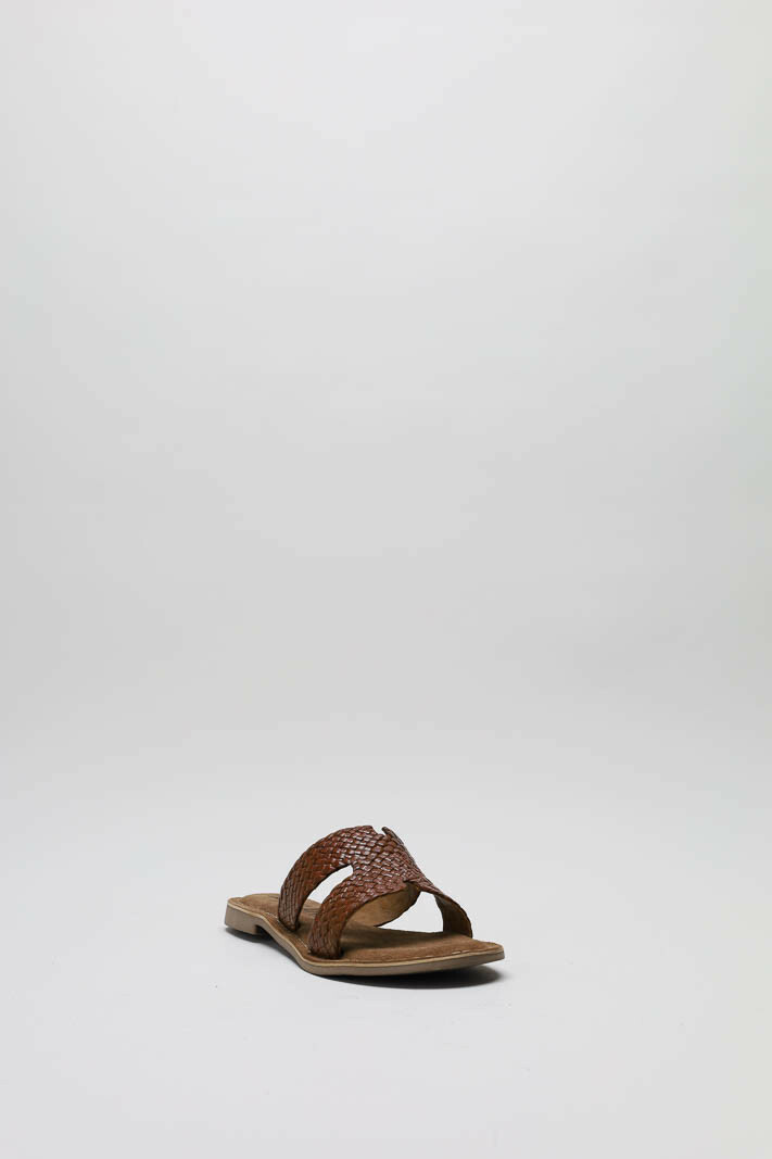 Cognac Slipper