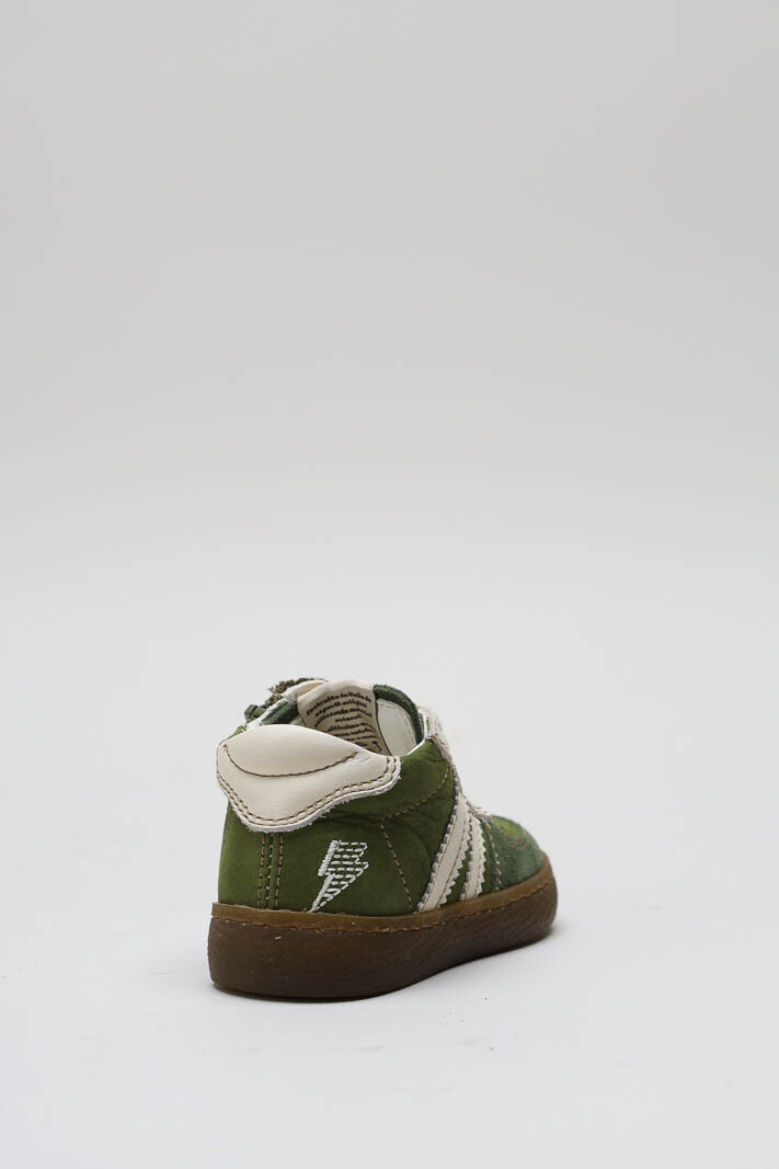 zoom in on Groen Sneaker image Groen Sneaker image