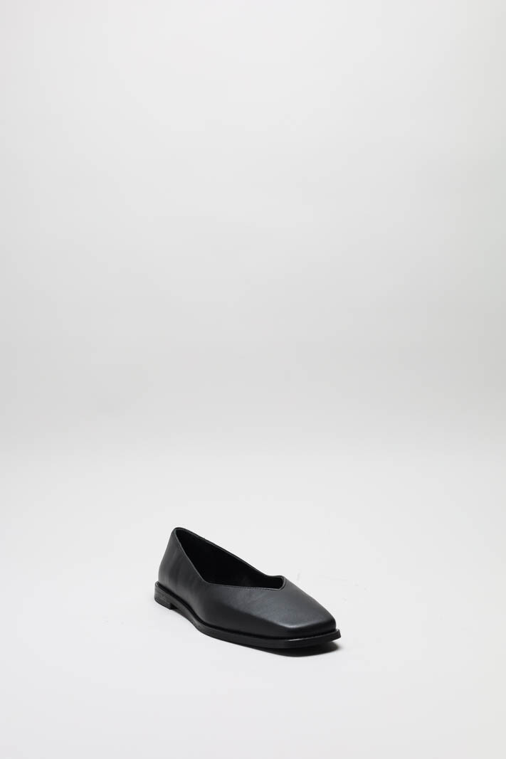 zoom in on Zwart Ballerina image Zwart Ballerina image