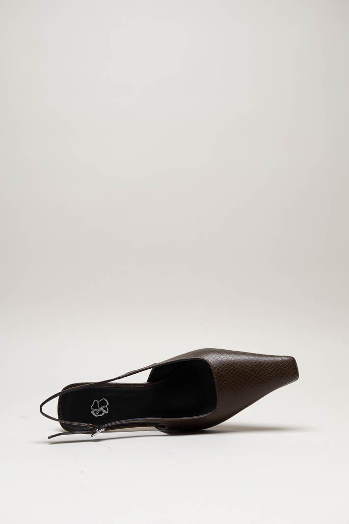 Donkerbruin Pump image