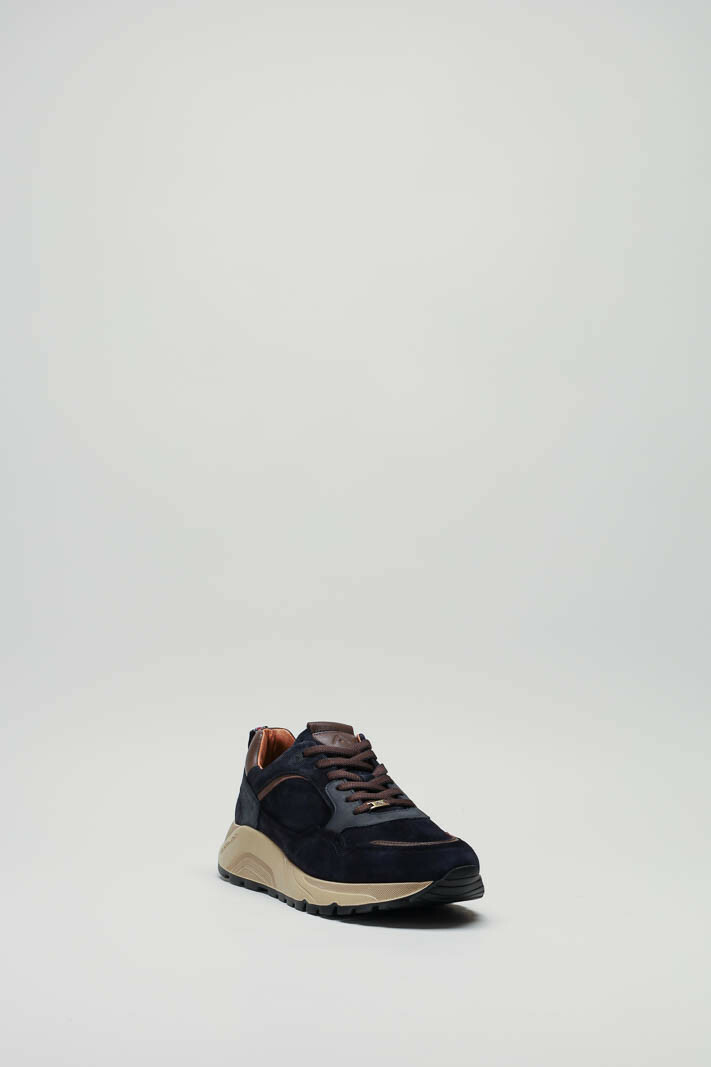 zoom in on Blauw Sneaker image Blauw Sneaker image