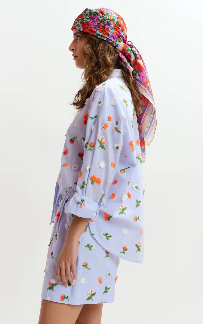 Lichtblauw Hemd image