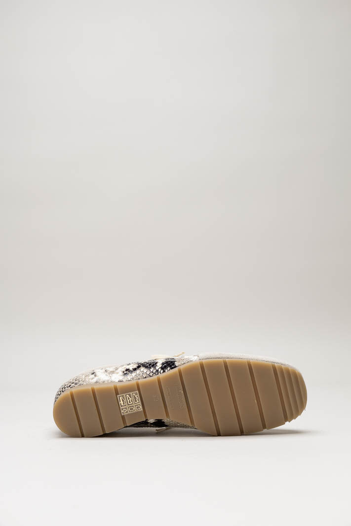 Greige Veterschoen image