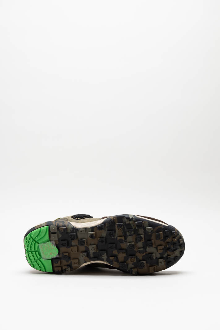 zoom in on Kaki Sneaker image Kaki Sneaker image