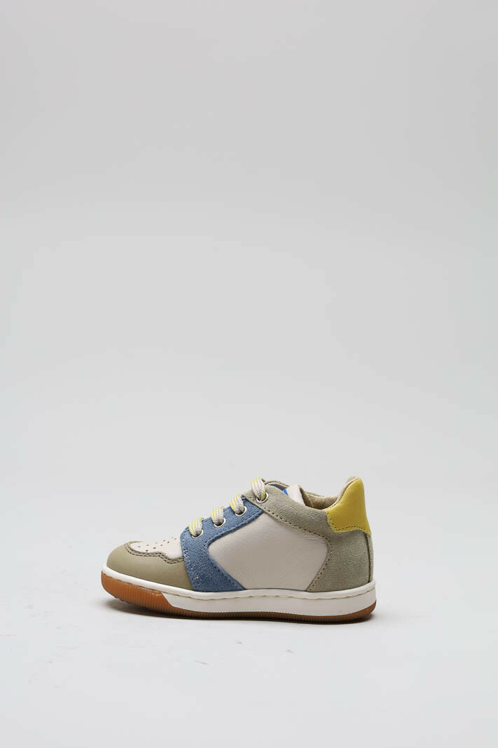 zoom in on Kaki Sneaker image Kaki Sneaker image