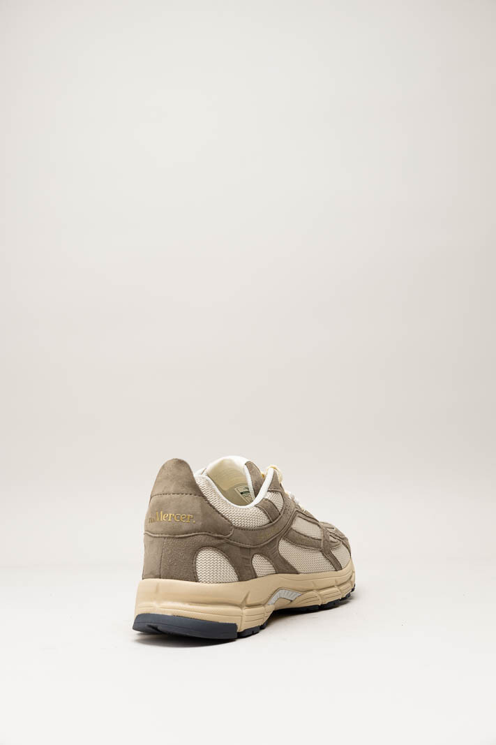 Bruin Sneaker image