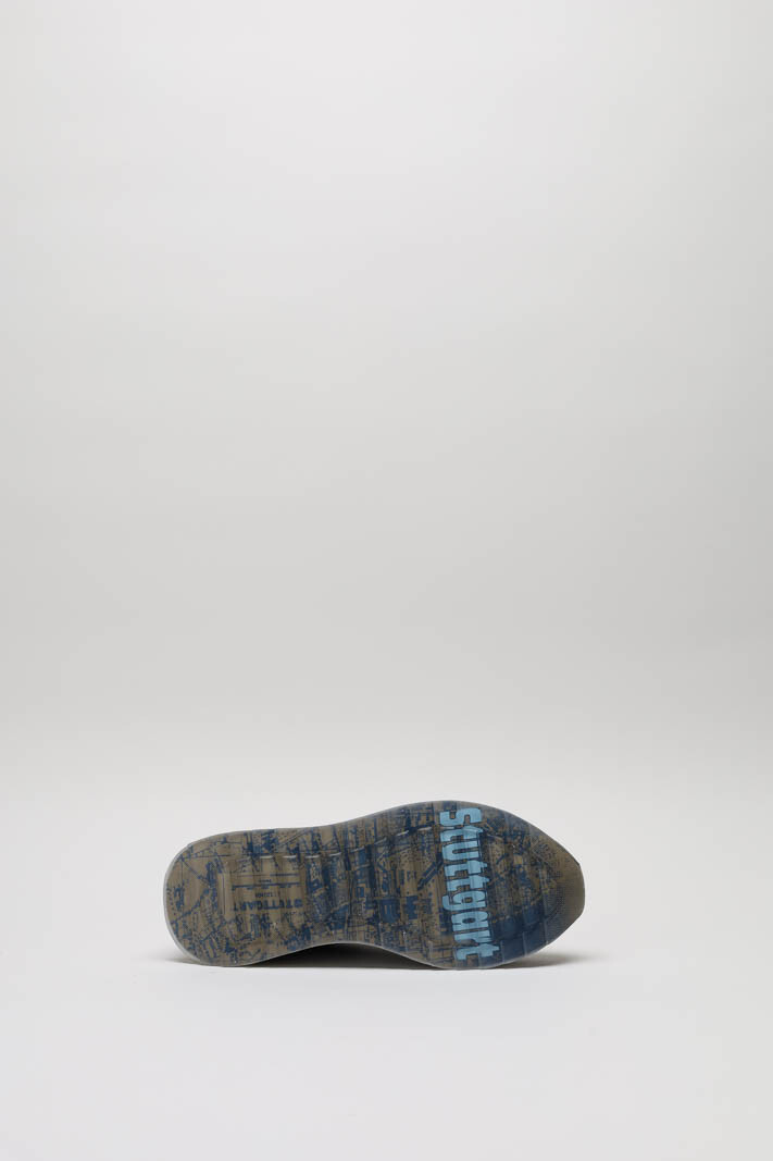 zoom in on Blauw Sneaker image Blauw Sneaker image