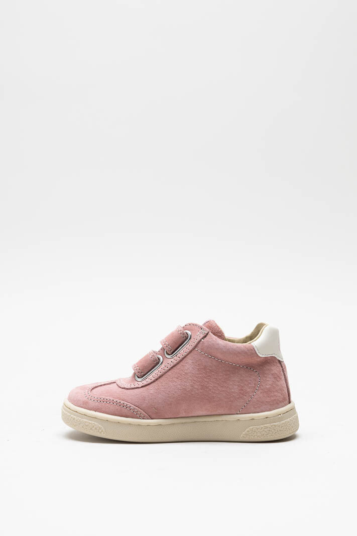 zoom in on Roze Velcro schoen image Roze Velcro schoen image