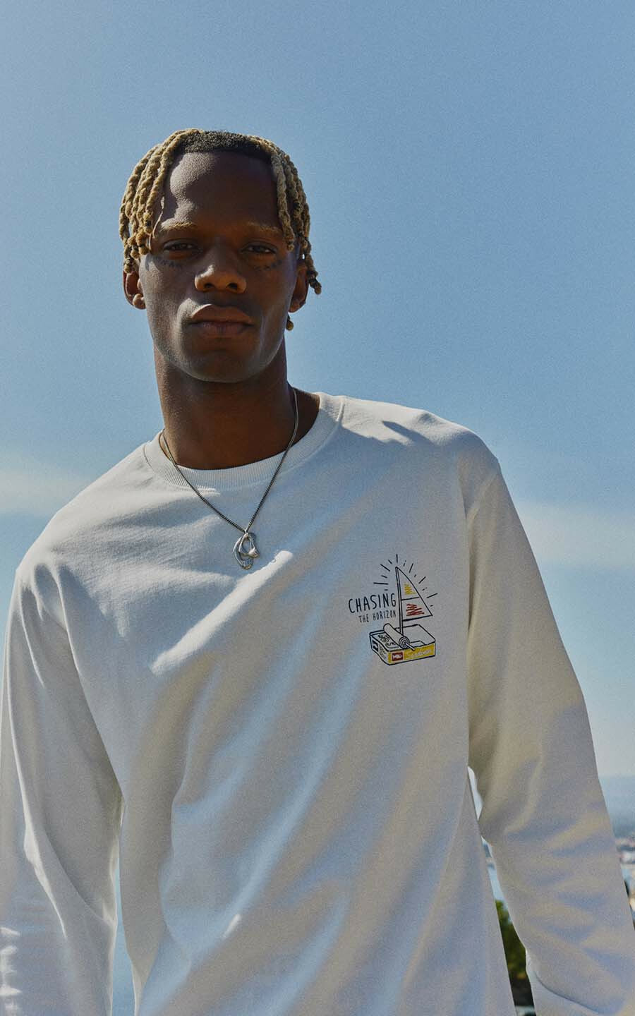 zoom in on Wit Sweater image Wit Sweater image