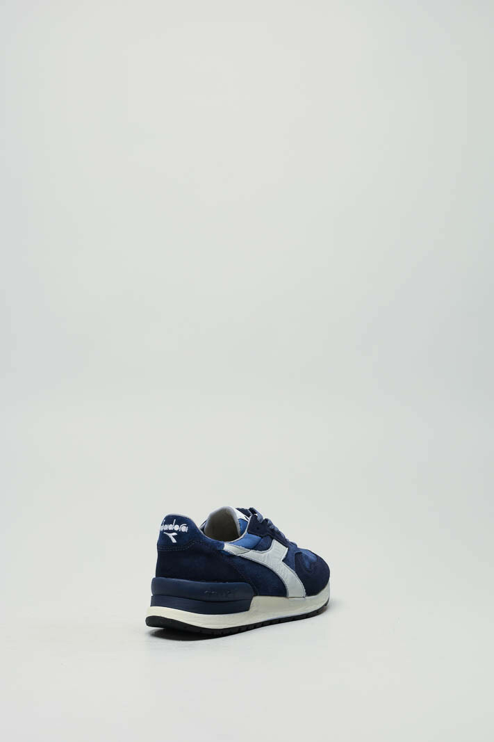 zoom in on Blauw Sneaker image Blauw Sneaker image