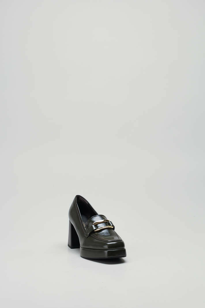 zoom in on Groen Pump image Groen Pump image