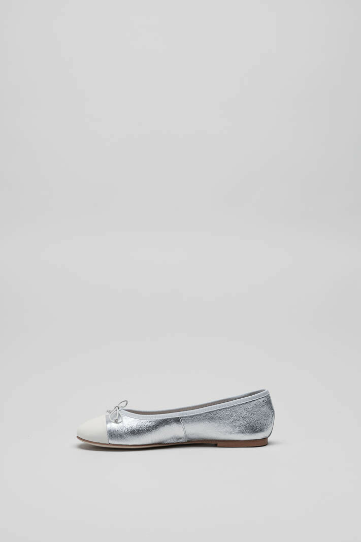 zoom in on Zilver Ballerina image Zilver Ballerina image