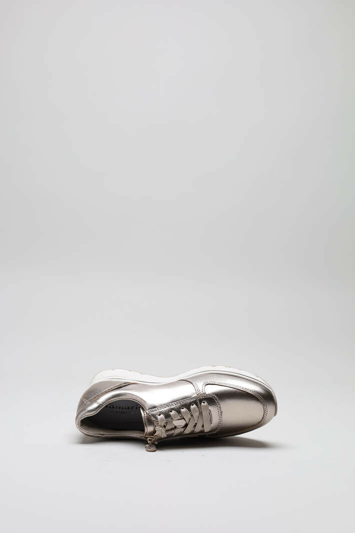 zoom in on Platina Sneaker image Platina Sneaker image